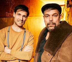 Felix Römer &amp; Nachtfarben: "Nur nicht den Faden verlieren" im Bürgersaal